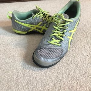 Women’s ASICS gel fortius